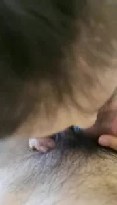 骚人妻偷情口爆吞精